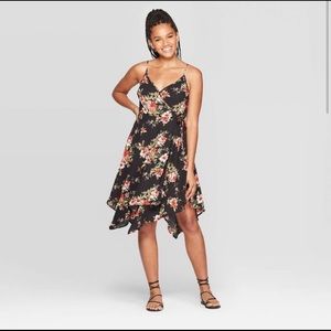 ⭐️ 2/$25 Black with floral print wrap dress